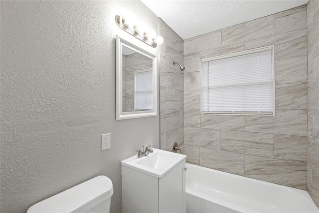 Building Photo - 7343 Krueger Rd