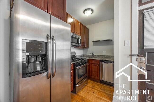 Building Photo - 4901 N Hoyne Ave
