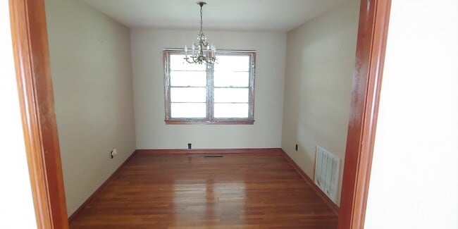 Building Photo - 2 Bedroom Home in Tuscaloosa