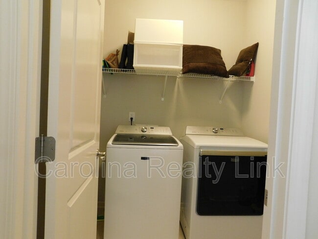 Building Photo - 1244 Assembly St