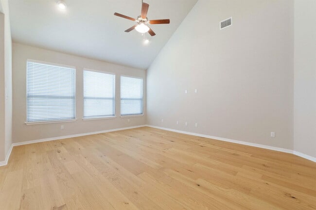 Building Photo - 20921 Brooklynn Melissa Dr