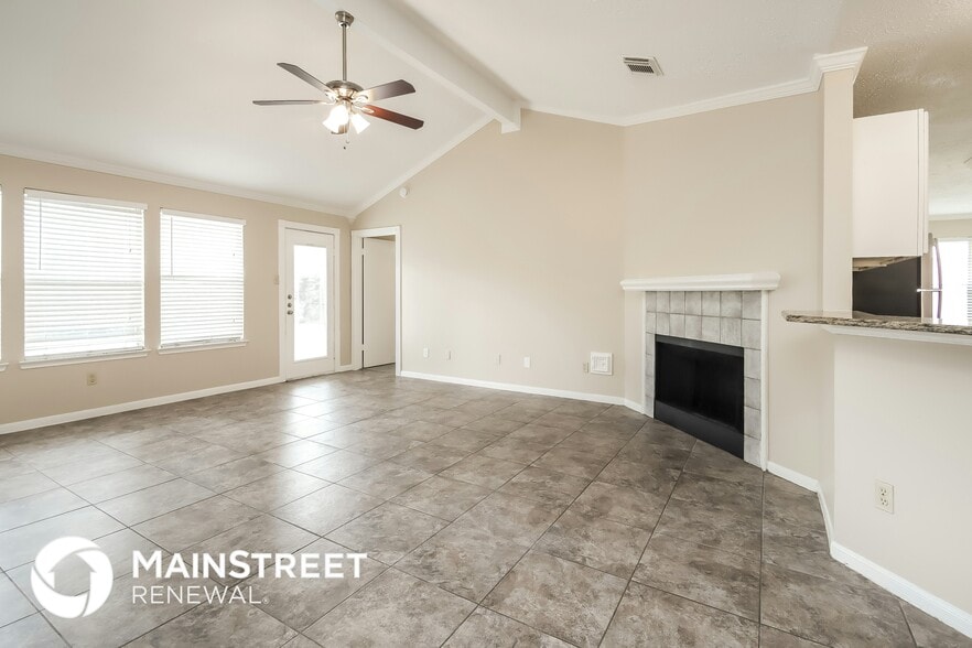 Building Photo - 9046 Smokehollow Dr