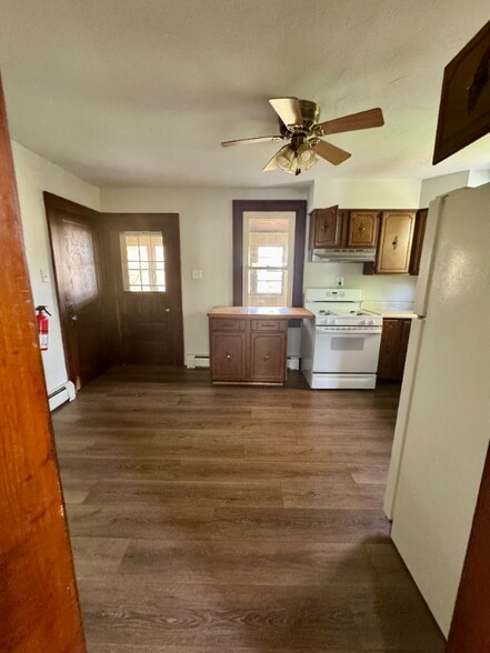 Building Photo - 1629 Old Brodhead Rd