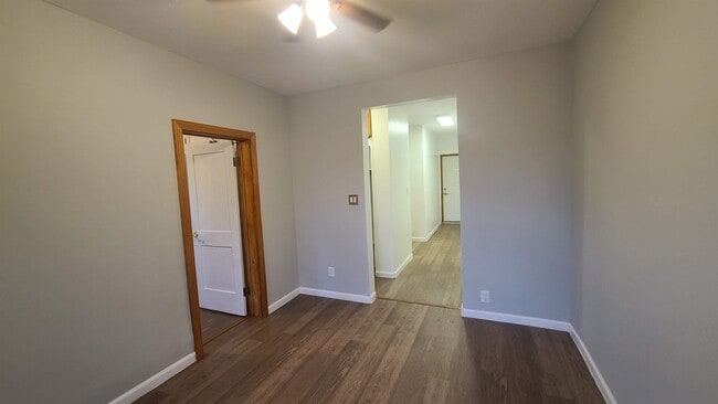 Building Photo - 15 Hopkins Ave