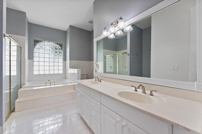 Building Photo - 1874 New Haven Ave