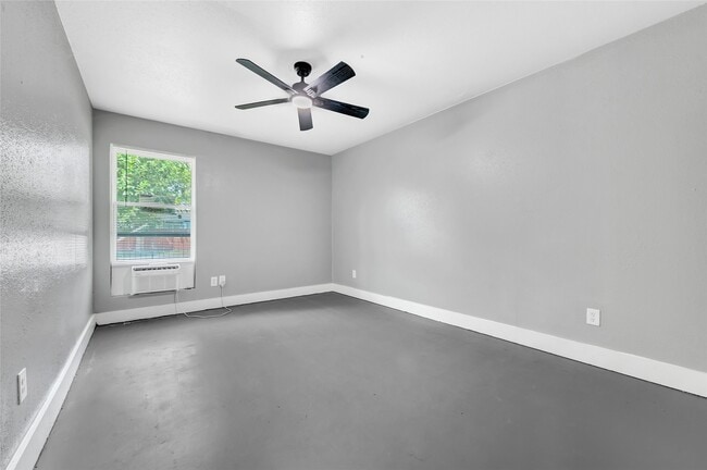 Building Photo - 3802 Dabney St