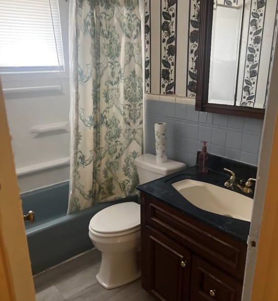 Building Photo - 2938 Gerbert Rd