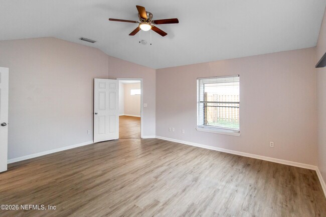 Building Photo - 1216 Brookwood Bluff Rd E