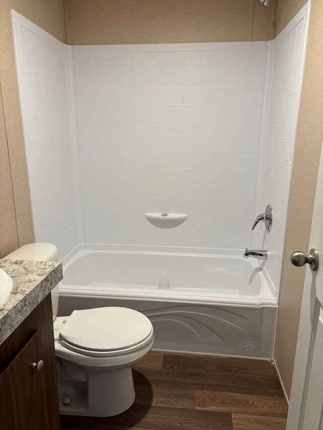 Building Photo - NEW 3 BED 2 BATH MOBILE HOME!