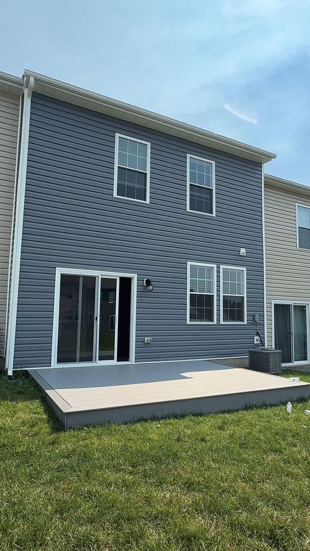 Building Photo - 330 Locust Run Dr