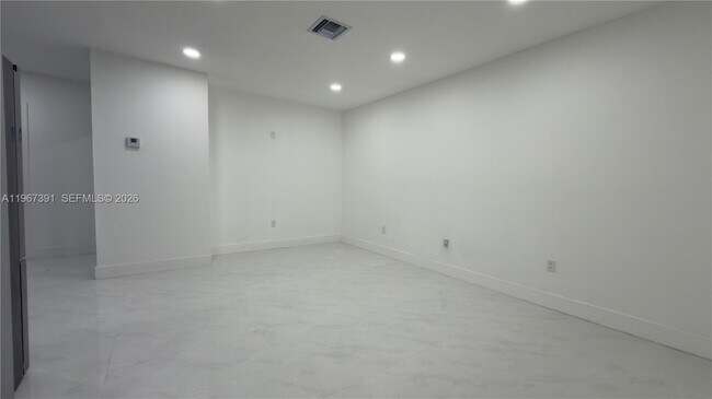 Building Photo - 4717 NW 11th Ave