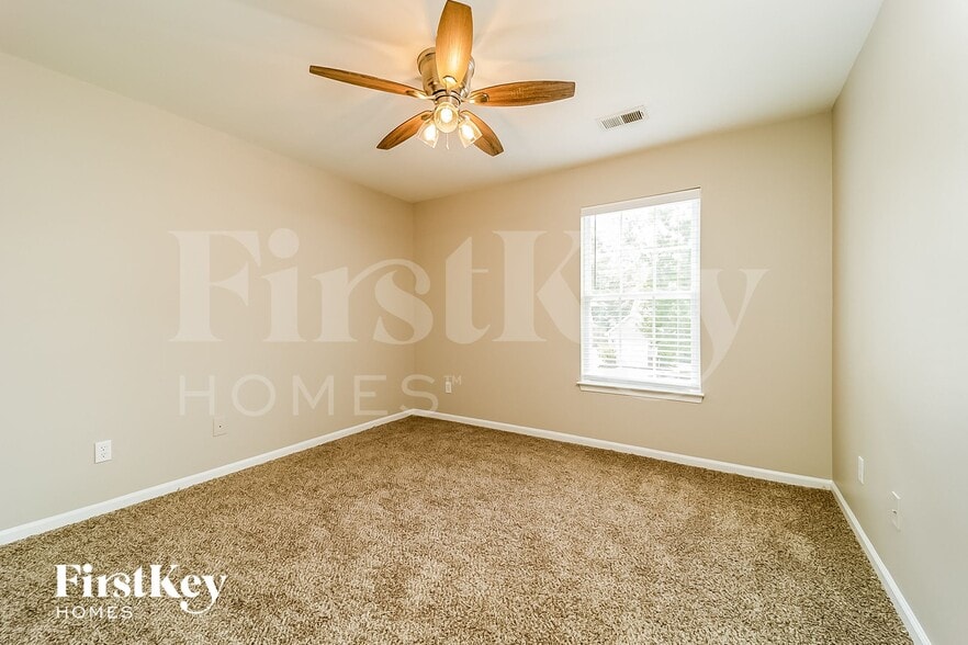 Building Photo - 104 Mcgrady Dr