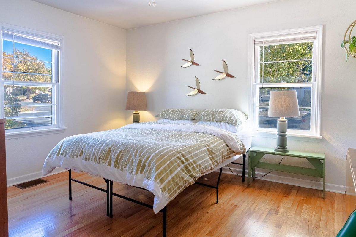 Building Photo - 1225 E Cache La Poudre St