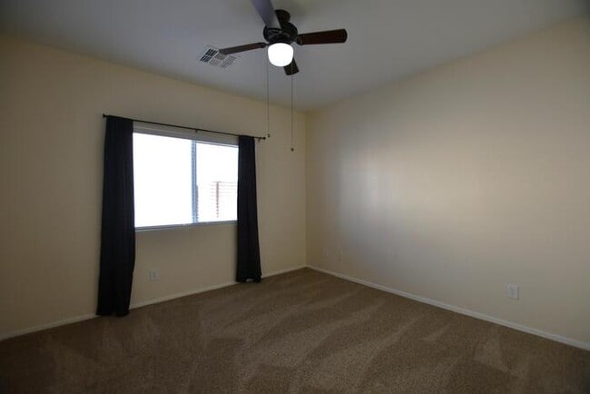 Building Photo - 2300 E Magma Rd