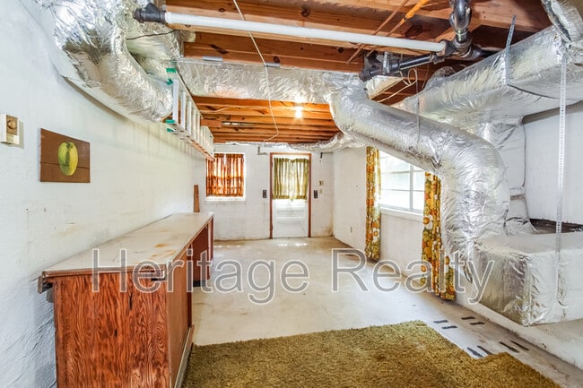 Building Photo - 5705 Haynes-Sterchi Rd