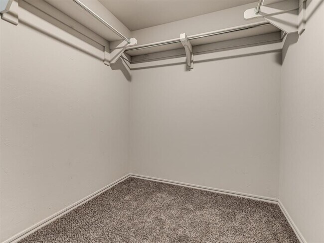 Building Photo - 1125 S Appaloosa Ln