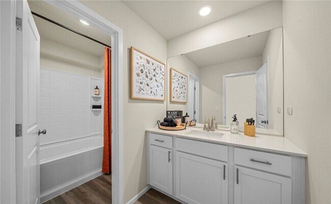 Building Photo - New Construction 3 bedroom property in Sul...
