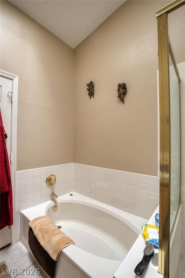 Building Photo - 1563 Raining Hills St