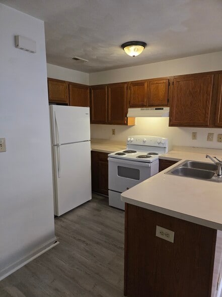 Kitchen - 3453 Clover Meadows Dr