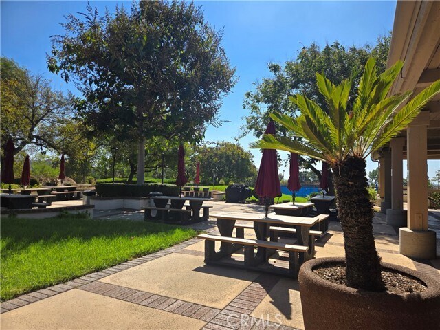 Building Photo - 13644 La Jolla Cir