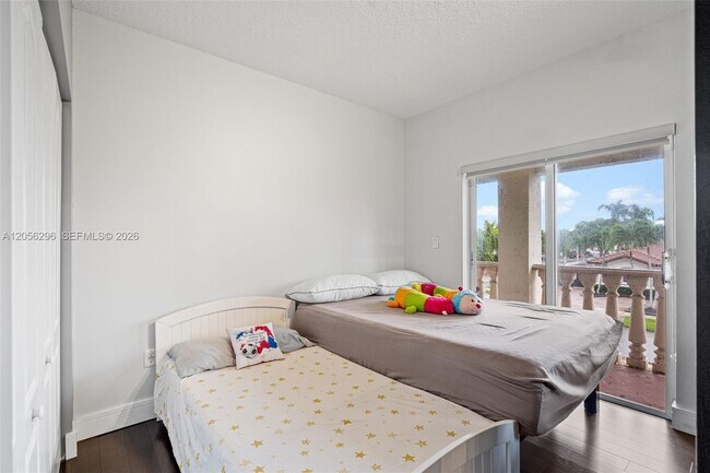 Building Photo - 3654 SW 150th Ct