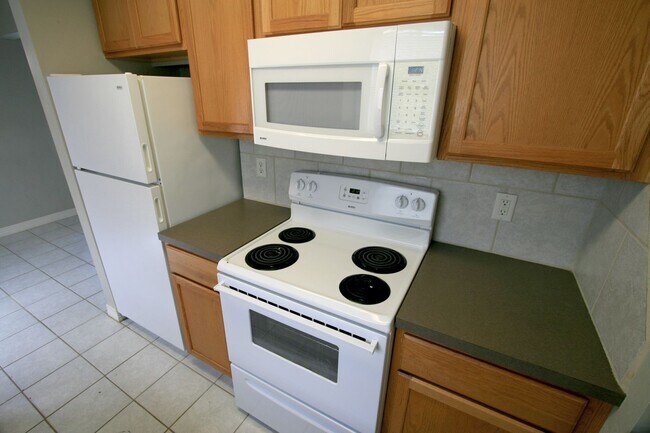 Building Photo - 4402 Boyett St