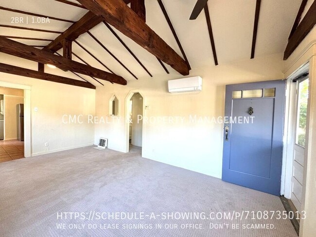 Building Photo - 531 Roswell-