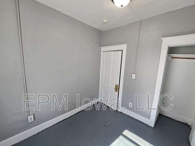 Building Photo - 1703 Lafayette St