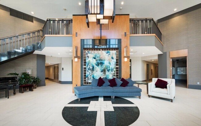 Building Photo - Bay View Condo at Park Place in Downtown San Diego