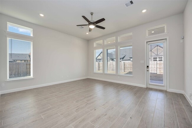 Building Photo - 6306 Loquat Grove Ct