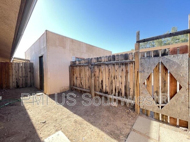 Building Photo - 1705 Trane Rd