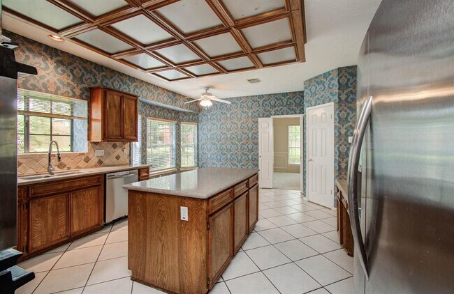 Building Photo - 16839 Willow Bend Ct