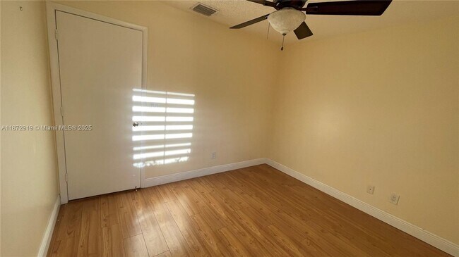 Building Photo - 6952 SW 148 Ln