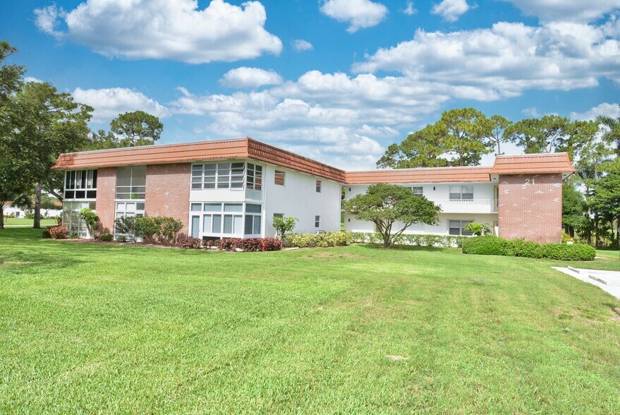 Primary Photo - 1225 NW 21st St