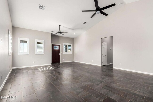 Building Photo - 1027 N 360th Ln