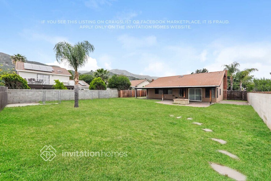 Building Photo - 33074 Sangston Dr
