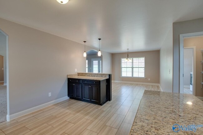 Building Photo - 512 Summer Cove Cir NW