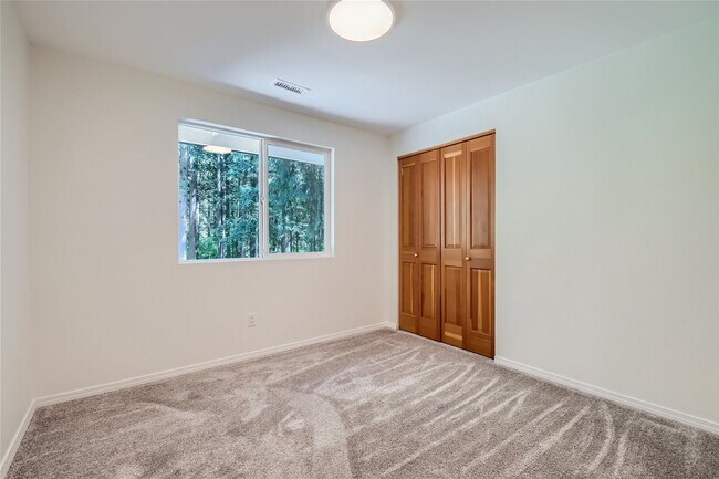 Building Photo - 3Bd/1.5Ba Carnation Home