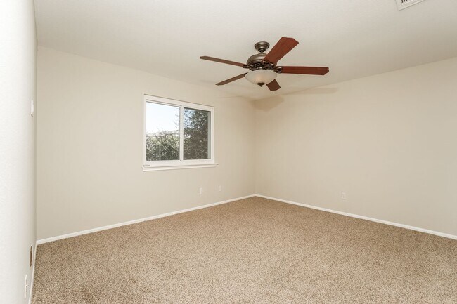 Building Photo - Beautiful Rental in Stone Oak Meadows – First Full Month FREE!