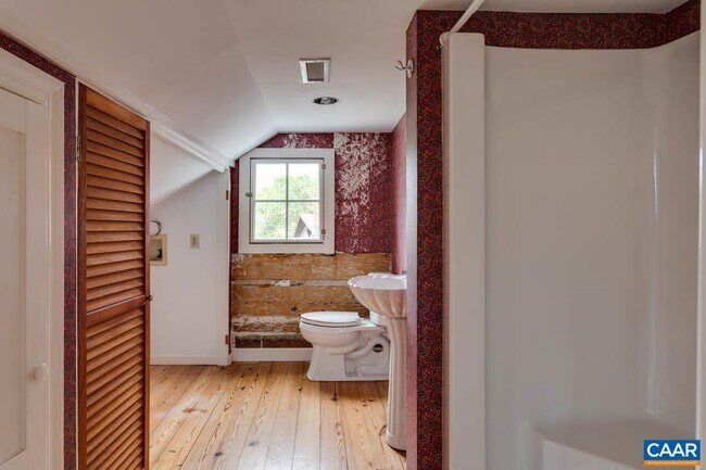 Building Photo - 1522 Oak Hill Ln