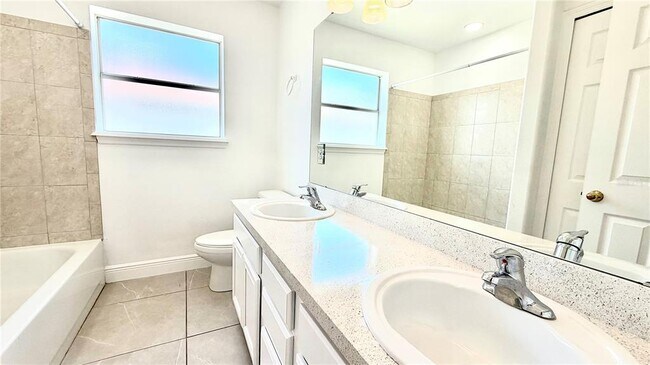 Building Photo - 51 Andora Ct