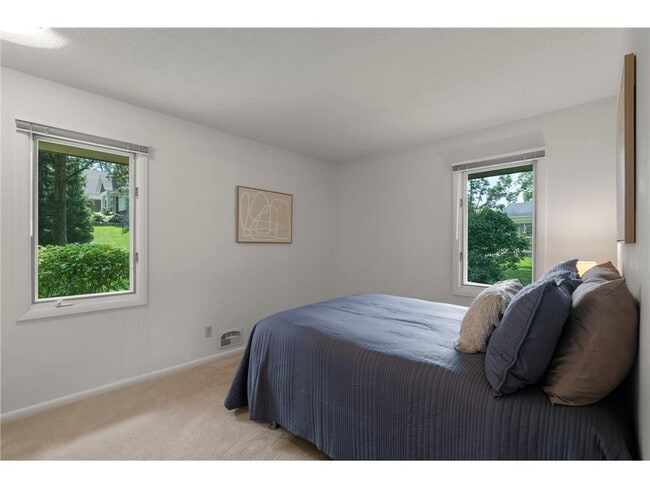 Building Photo - 14641 Crestview Ln