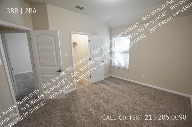 Building Photo - 113 Santa Anita Rd