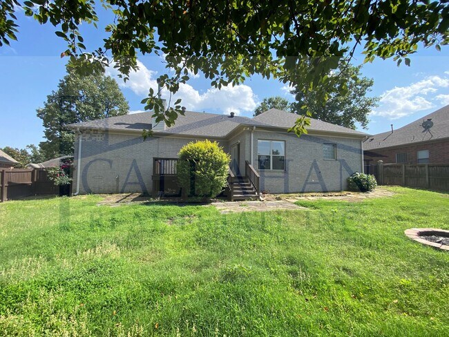 Building Photo - Millers Crossing 4 Bedroom