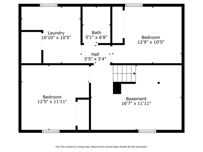 Building Photo - Spacious 4 Bed, 3 Bath Corner Lot Home!