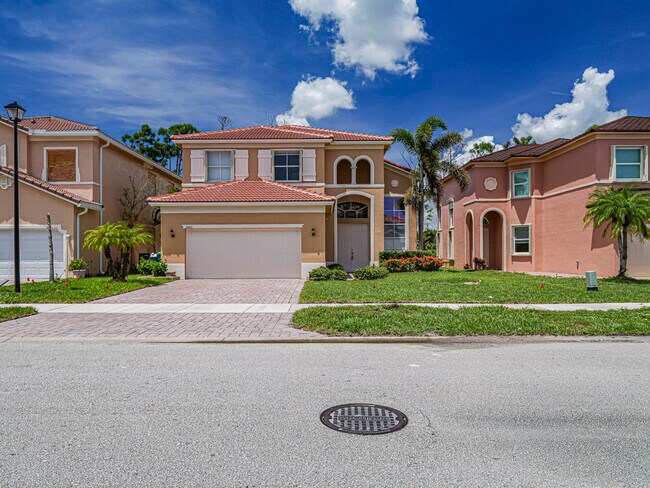 Building Photo - 5605 Spanish River Rd