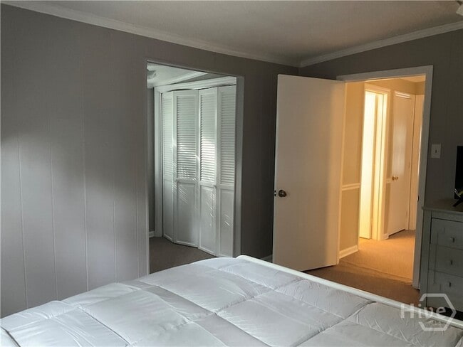 Building Photo - 902 Penn Waller Rd