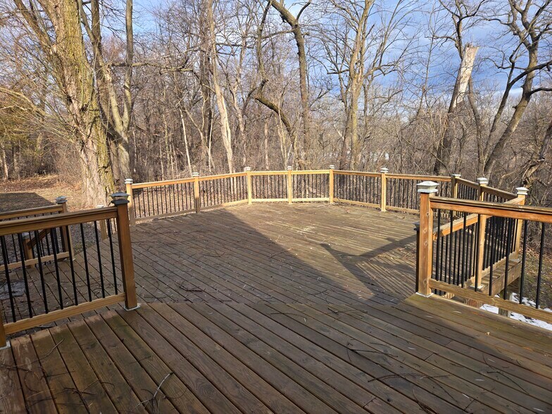 Building Photo - 10540 67th St S