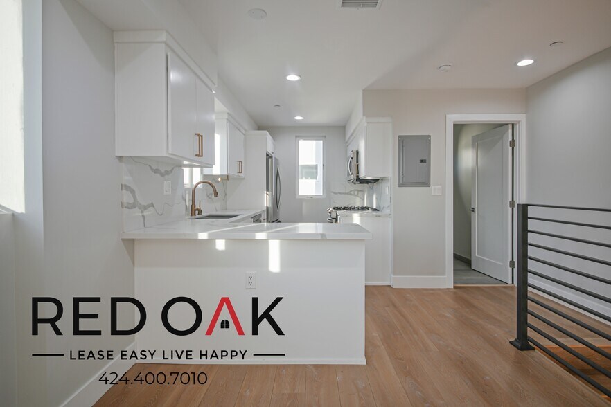 Building Photo - 4444 S Slauson Ave