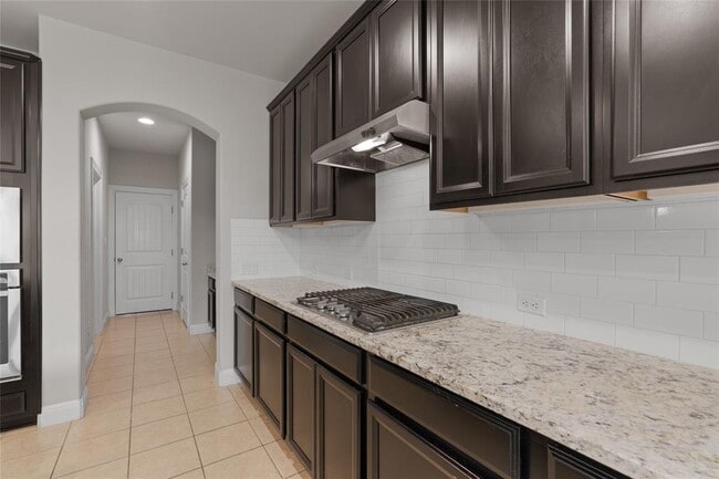 Building Photo - 15601 Cabrillo Way